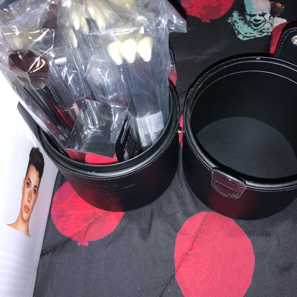 James Charles brush set